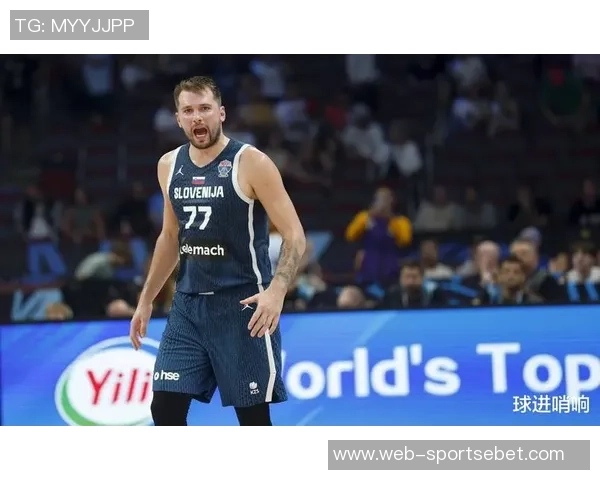 东契奇承认最后三分犯规责任裁判判罚无可争议